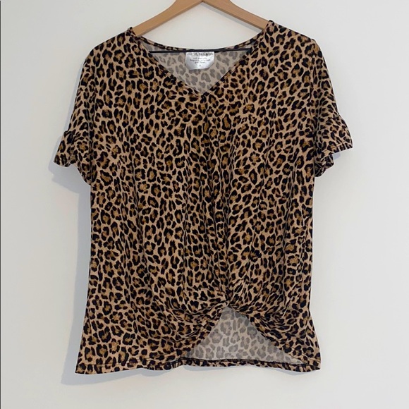 Cheetah Print shirt - Picture 1 of 3